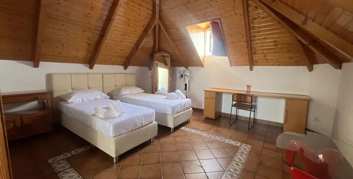 Продажа дома на две семьи в San Pedro de Alcántara 24