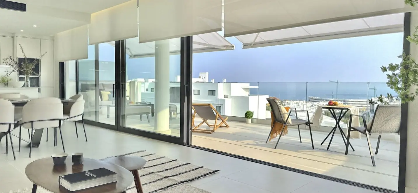 Sale of middle floor apartment in Fuengirola 4
