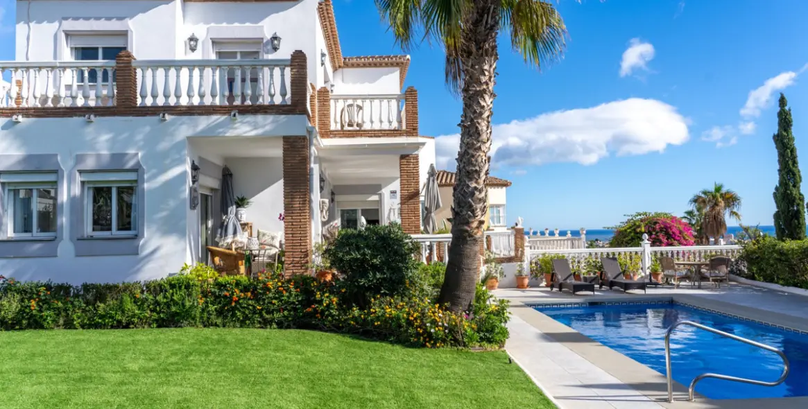 Sale of detached villa in Campo Mijas 10