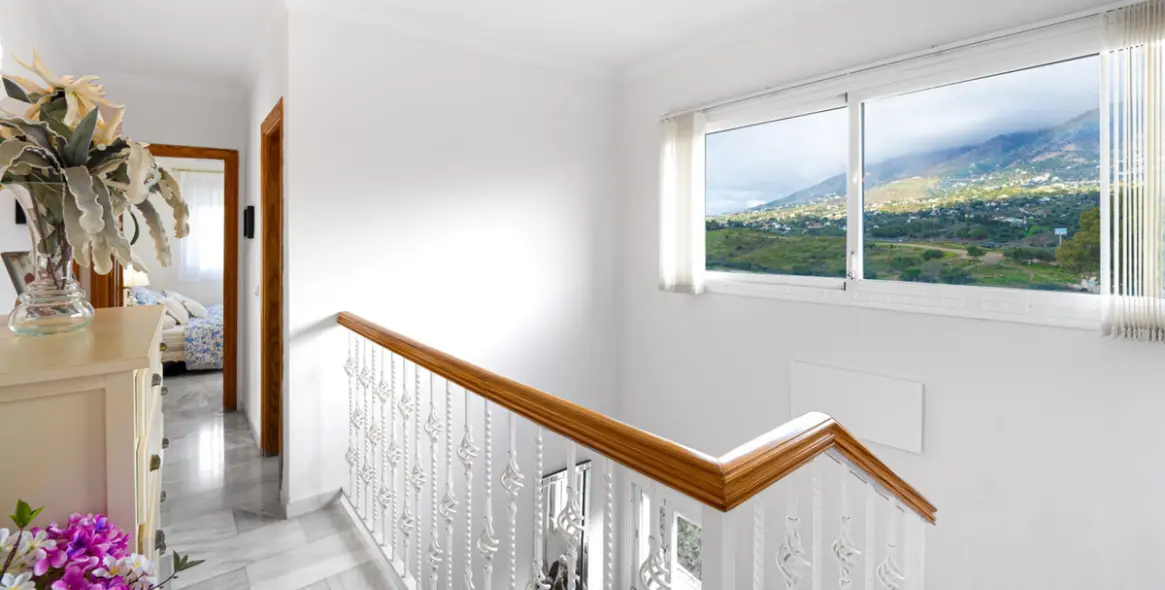 Sale of detached villa in Campo Mijas 18