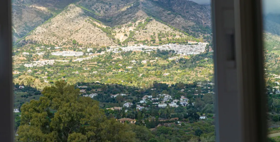 Продажа  отдельно стоящей виллы в Campo Mijas 22