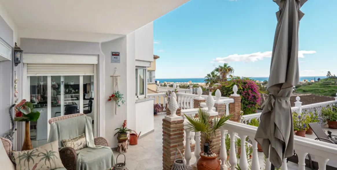 Продажа  отдельно стоящей виллы в Campo Mijas 29