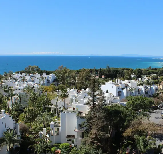 Venta de apartamento en planta baja en The Golden Mile