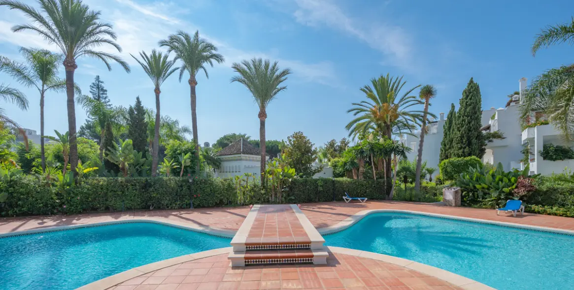 Venta de apartamento en planta baja en The Golden Mile 3