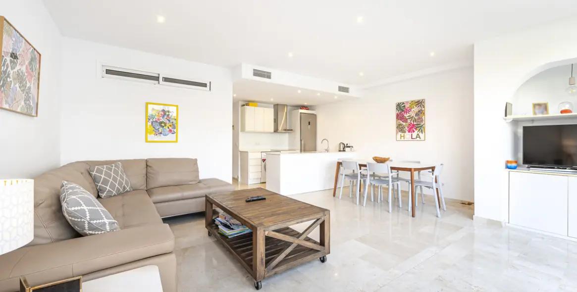 Venta de apartamento en planta baja en The Golden Mile 6