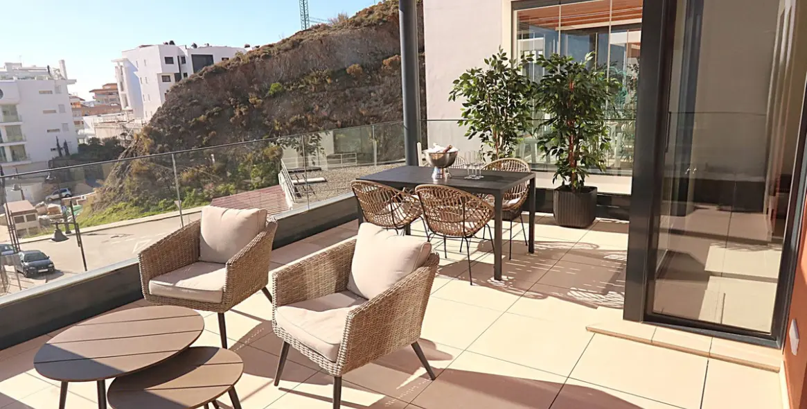 Продажа двухуровневого пентхауса в Carvajal 6