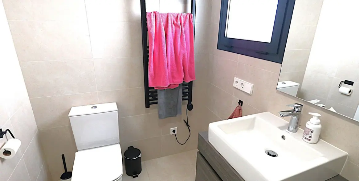 Продажа двухуровневого пентхауса в Carvajal 10