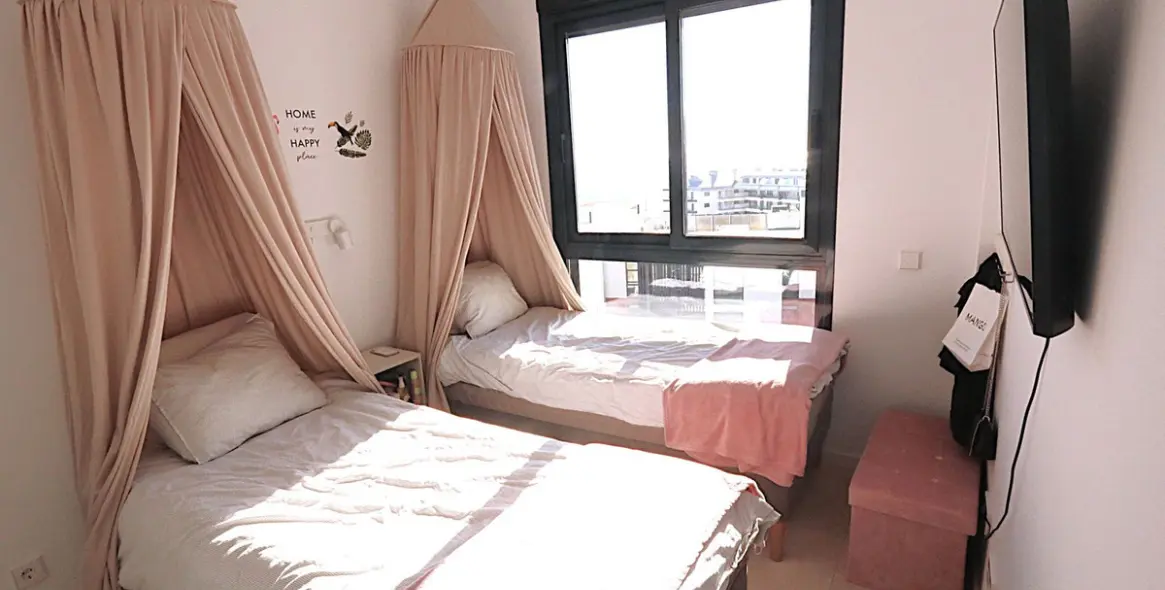 Продажа двухуровневого пентхауса в Carvajal 11