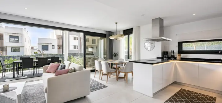 Продажа таунхауса в Bel Air 3