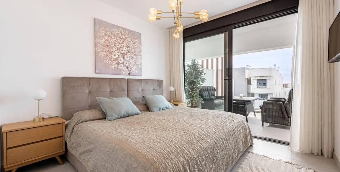 Продажа таунхауса в Bel Air 15