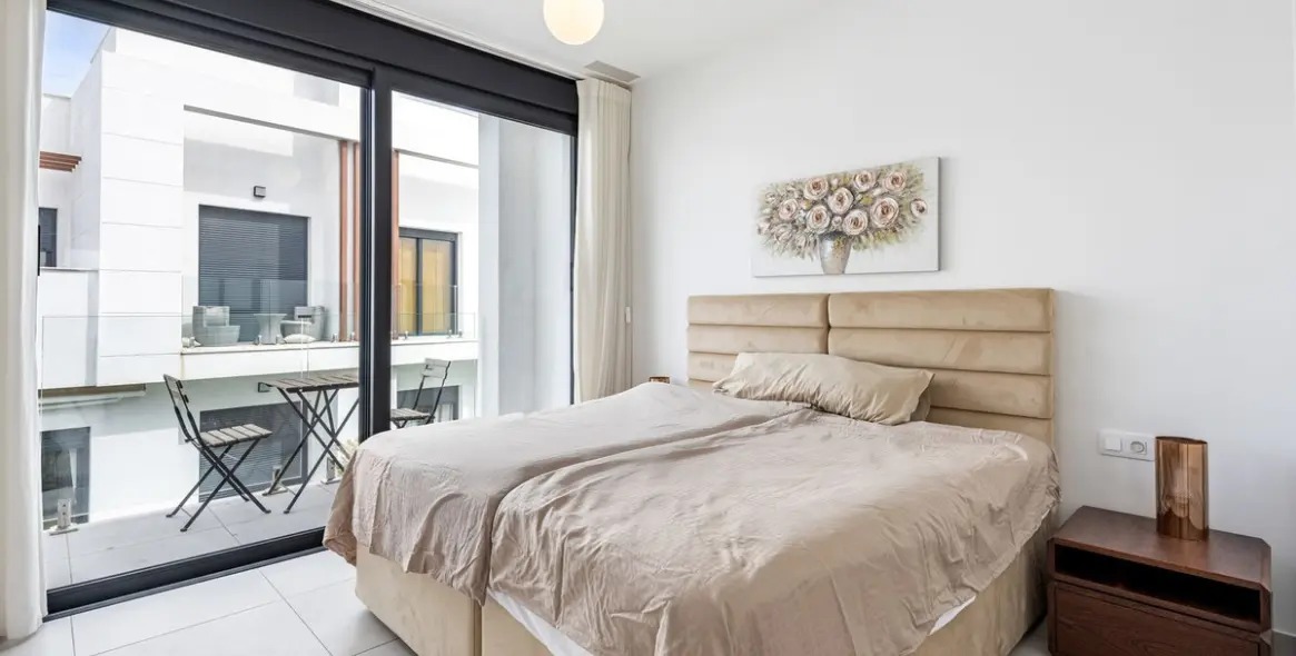 Продажа таунхауса в Bel Air 19