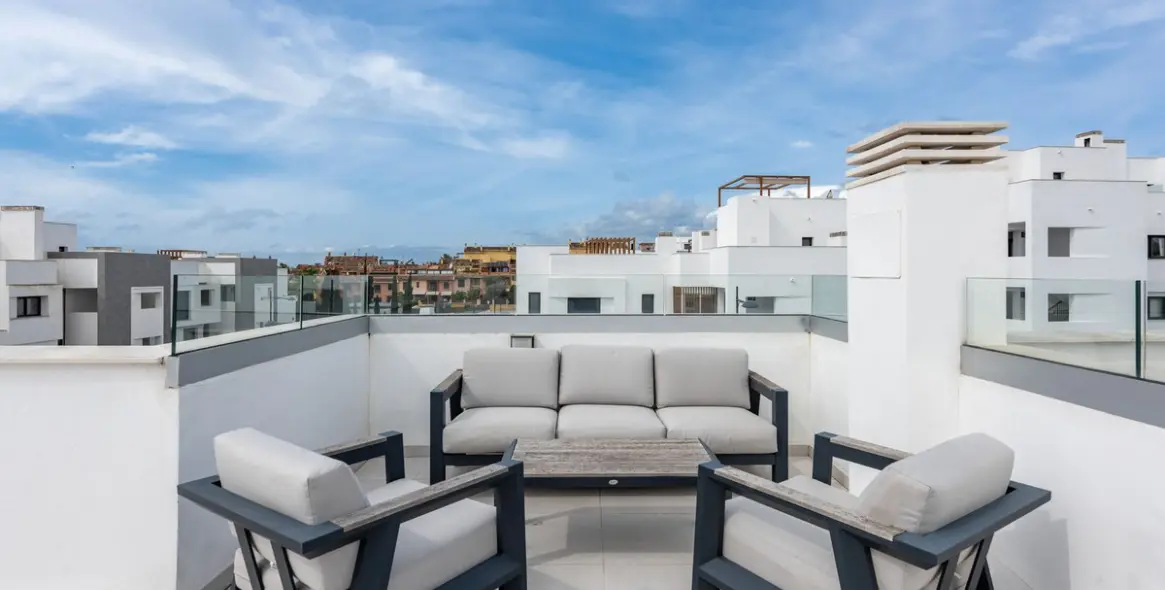 Sale of townhouse in Bel Air 24