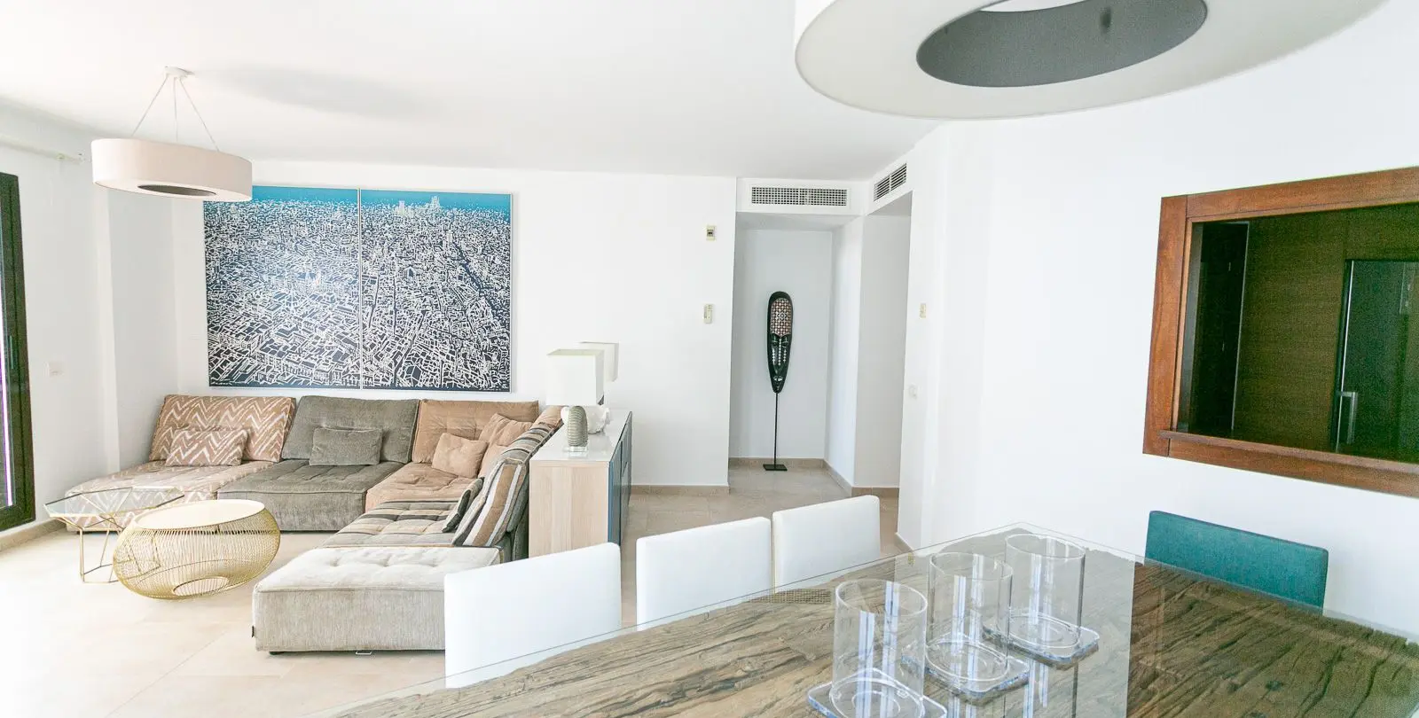Продажа двухуровневого пентхауса в Altos de los Monteros 3