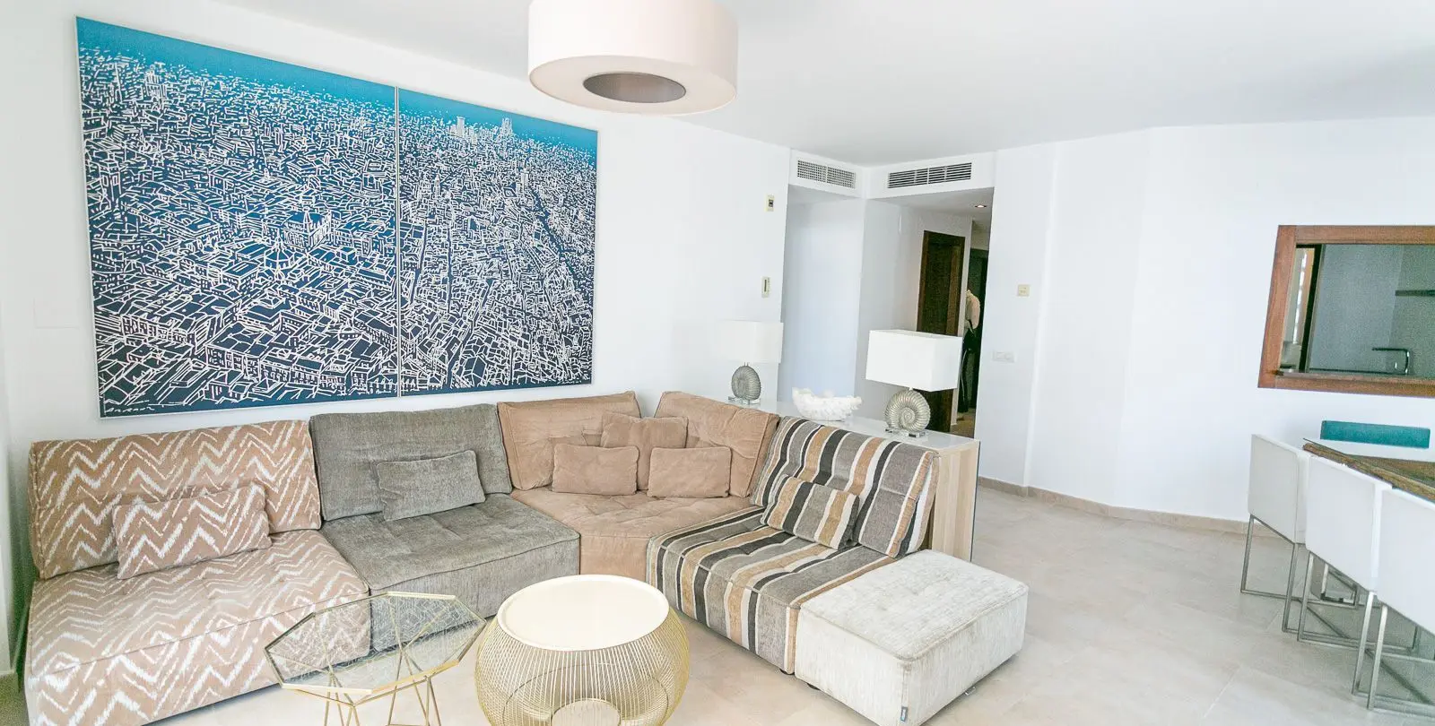 Продажа двухуровневого пентхауса в Altos de los Monteros 10