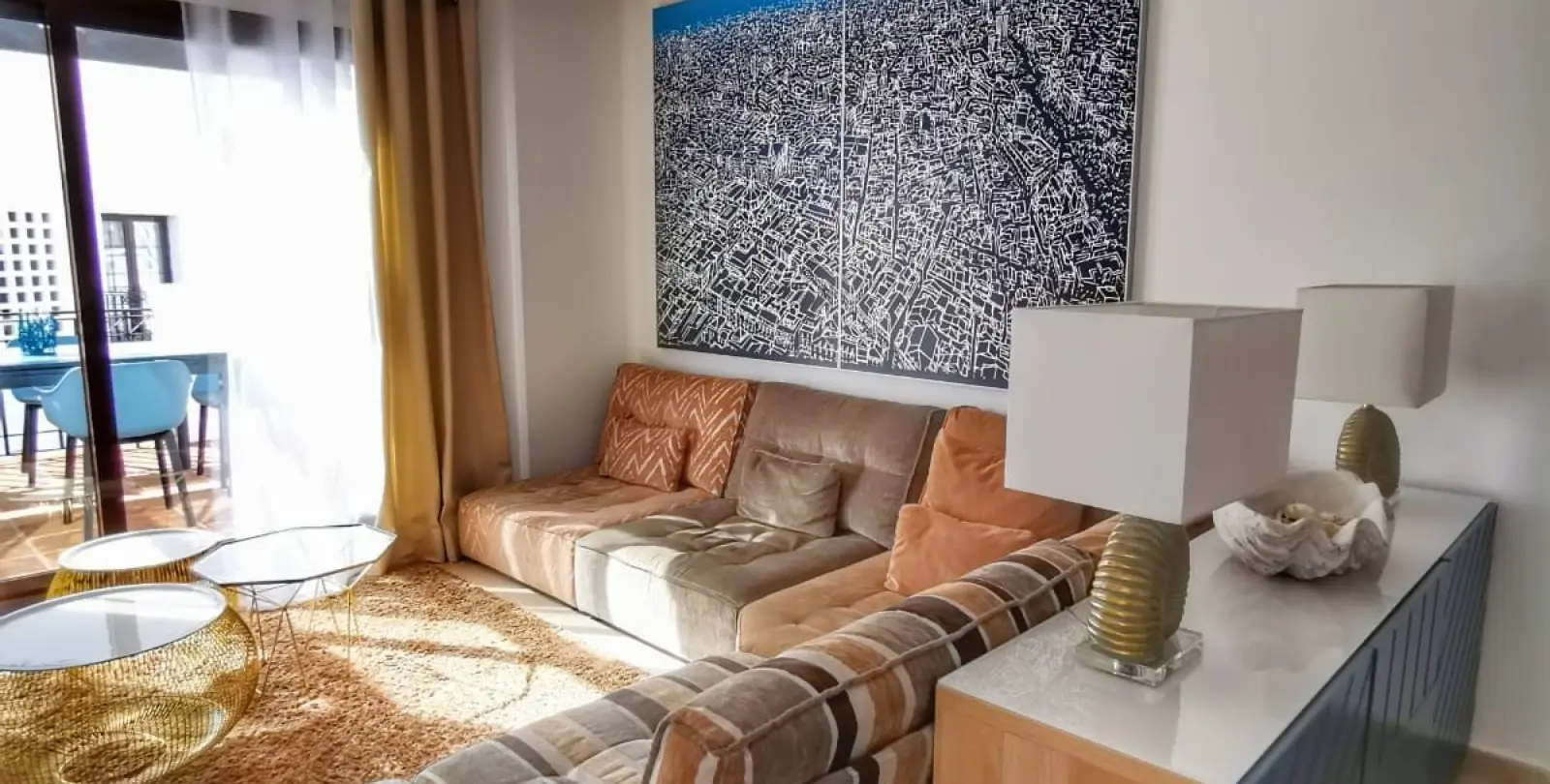 Продажа двухуровневого пентхауса в Altos de los Monteros 11