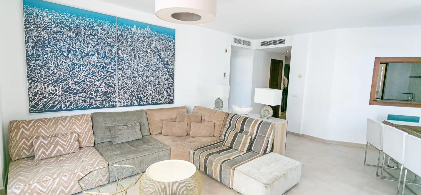 Sale of penthouse duplex in Altos de los Monteros 2