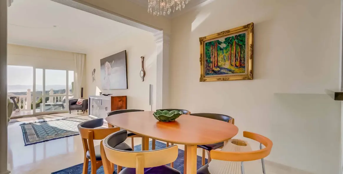 Продажа таунхауса в Artola 9