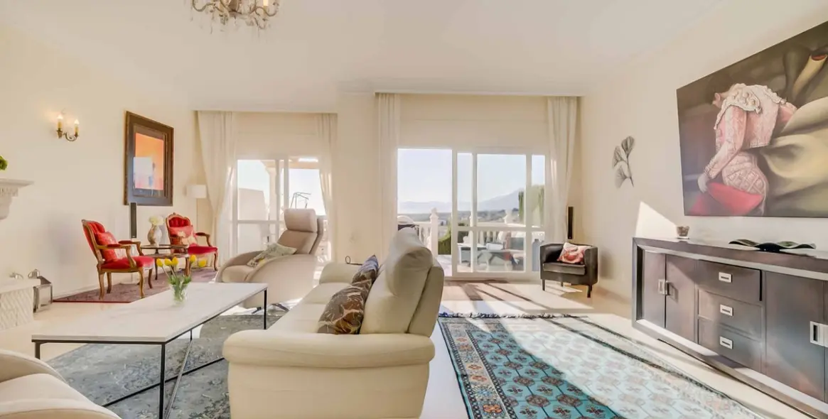 Продажа таунхауса в Artola 10