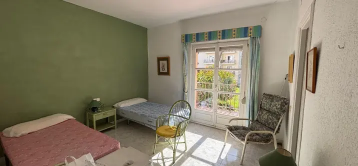 Venta de apartamento en planta media en Nueva Andalucía 4