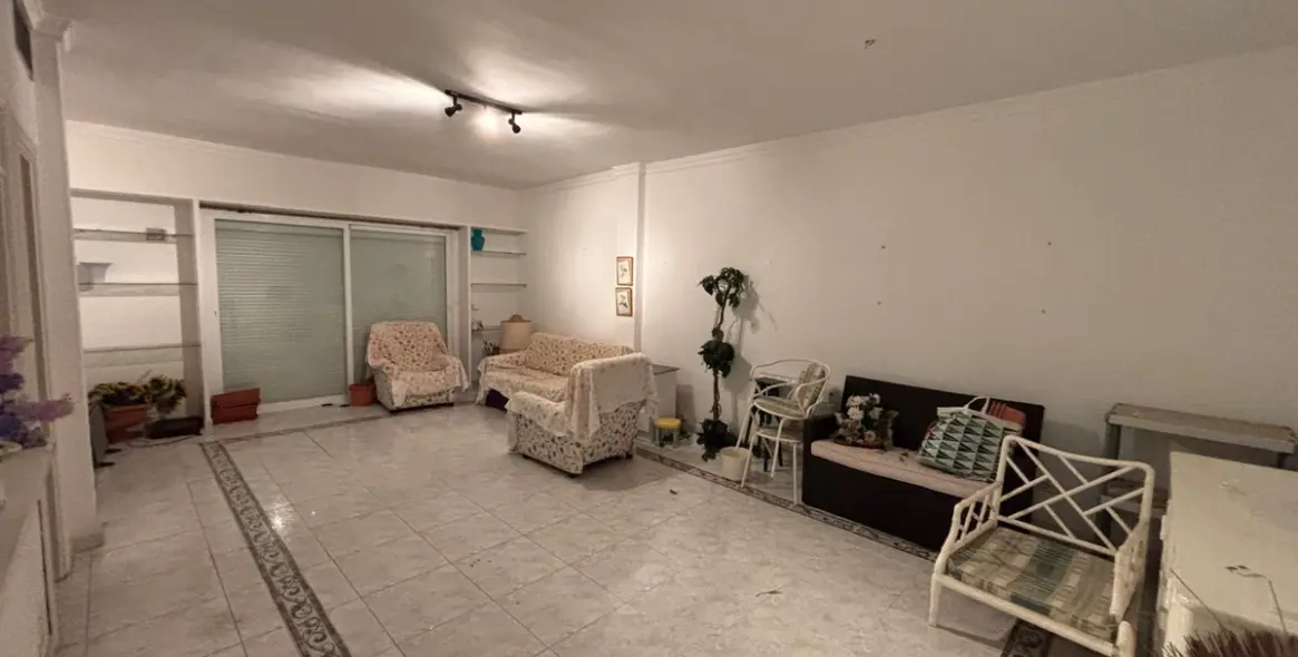 Venta de apartamento en planta media en Nueva Andalucía 9