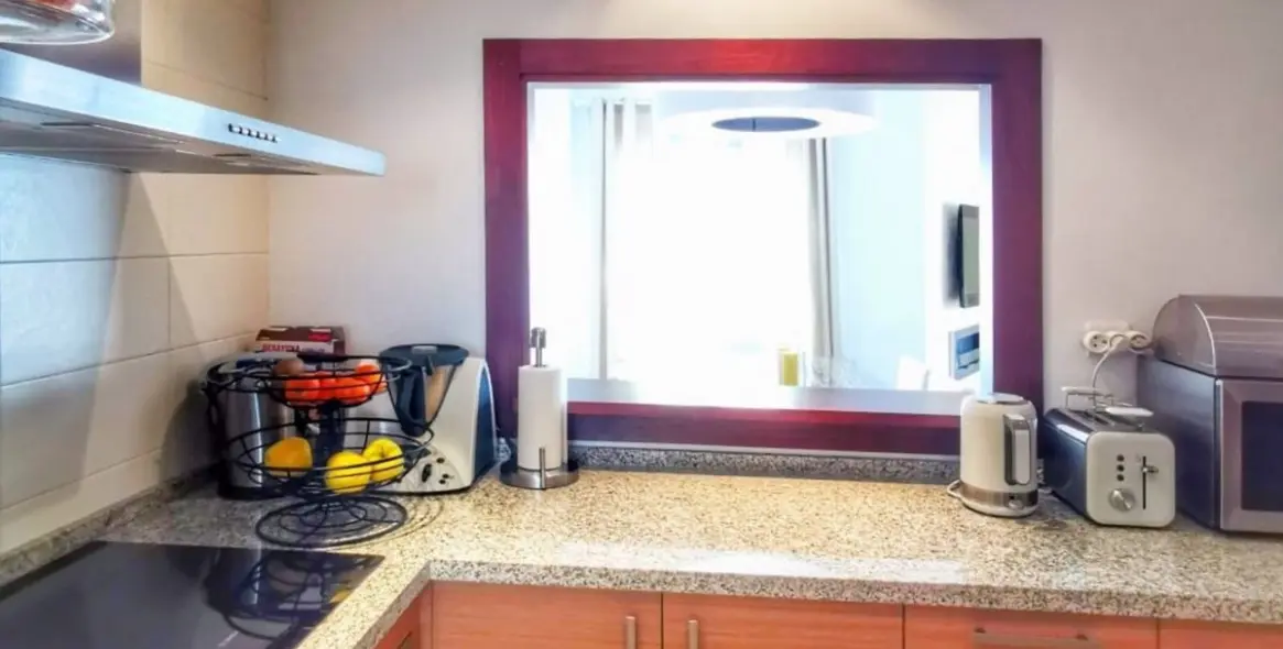 Продажа двухуровневого пентхауса в Altos de los Monteros 16