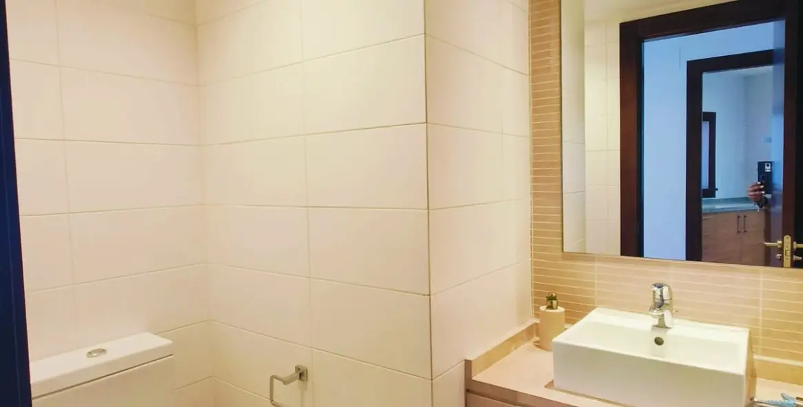 Продажа двухуровневого пентхауса в Altos de los Monteros 30