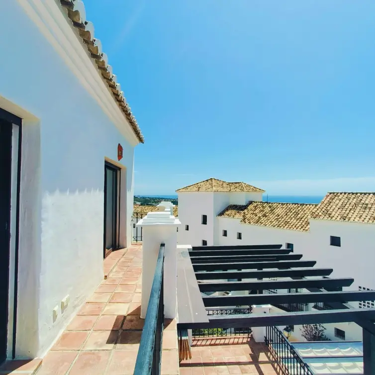 Продажа пентхауса в Altos de los Monteros