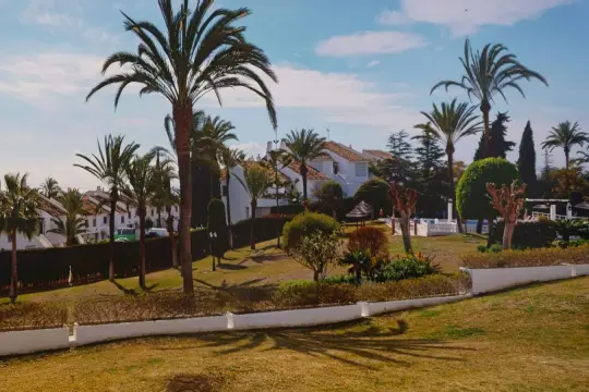 Image 6 thumb
