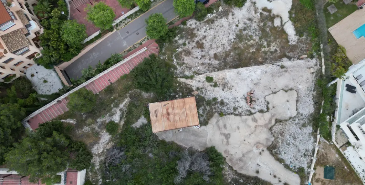 Продажа  жилого участка в Benalmadena 4