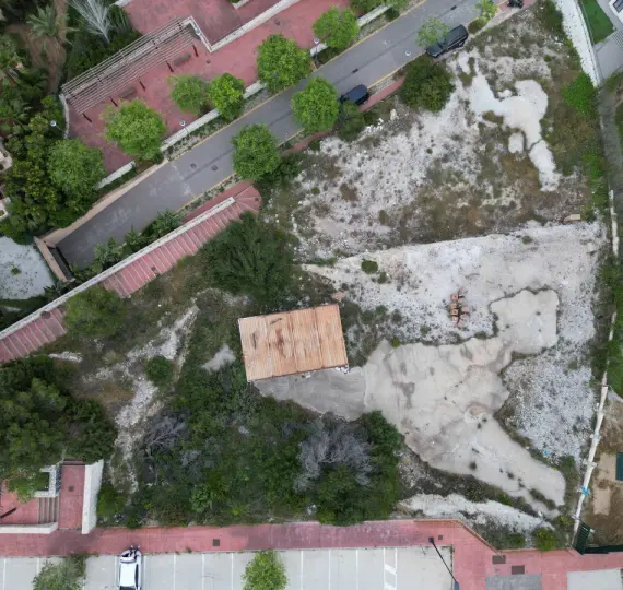 Продажа  жилого участка в Benalmadena