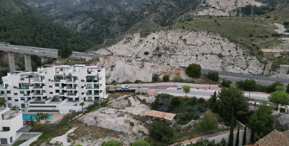 Продажа  жилого участка в Benalmadena 16