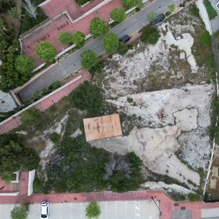 Продажа  жилого участка в Benalmadena