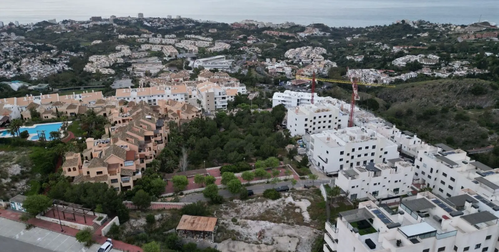 Продажа  жилого участка в Benalmadena 8
