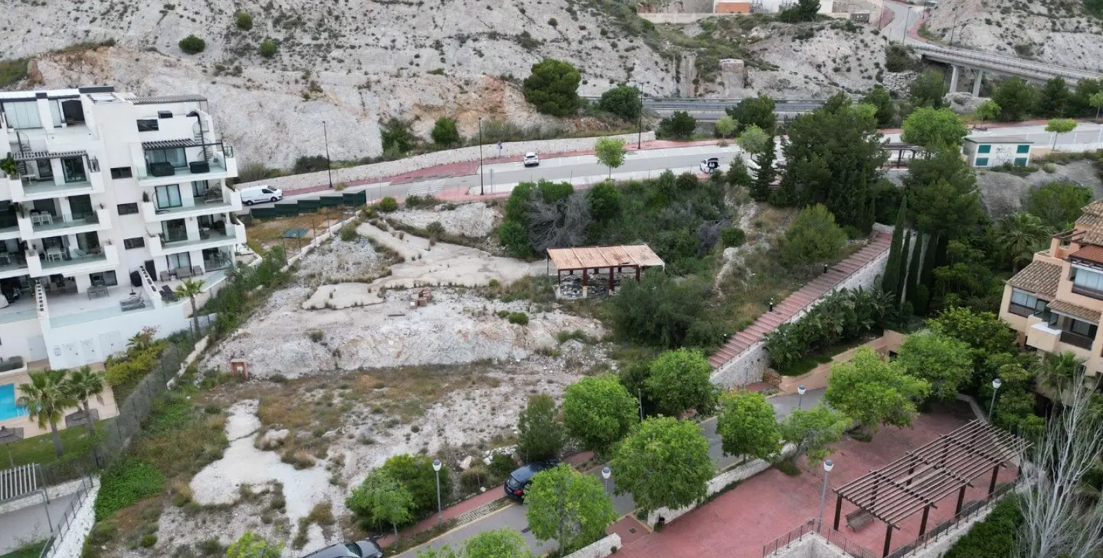 Продажа  жилого участка в Benalmadena 14