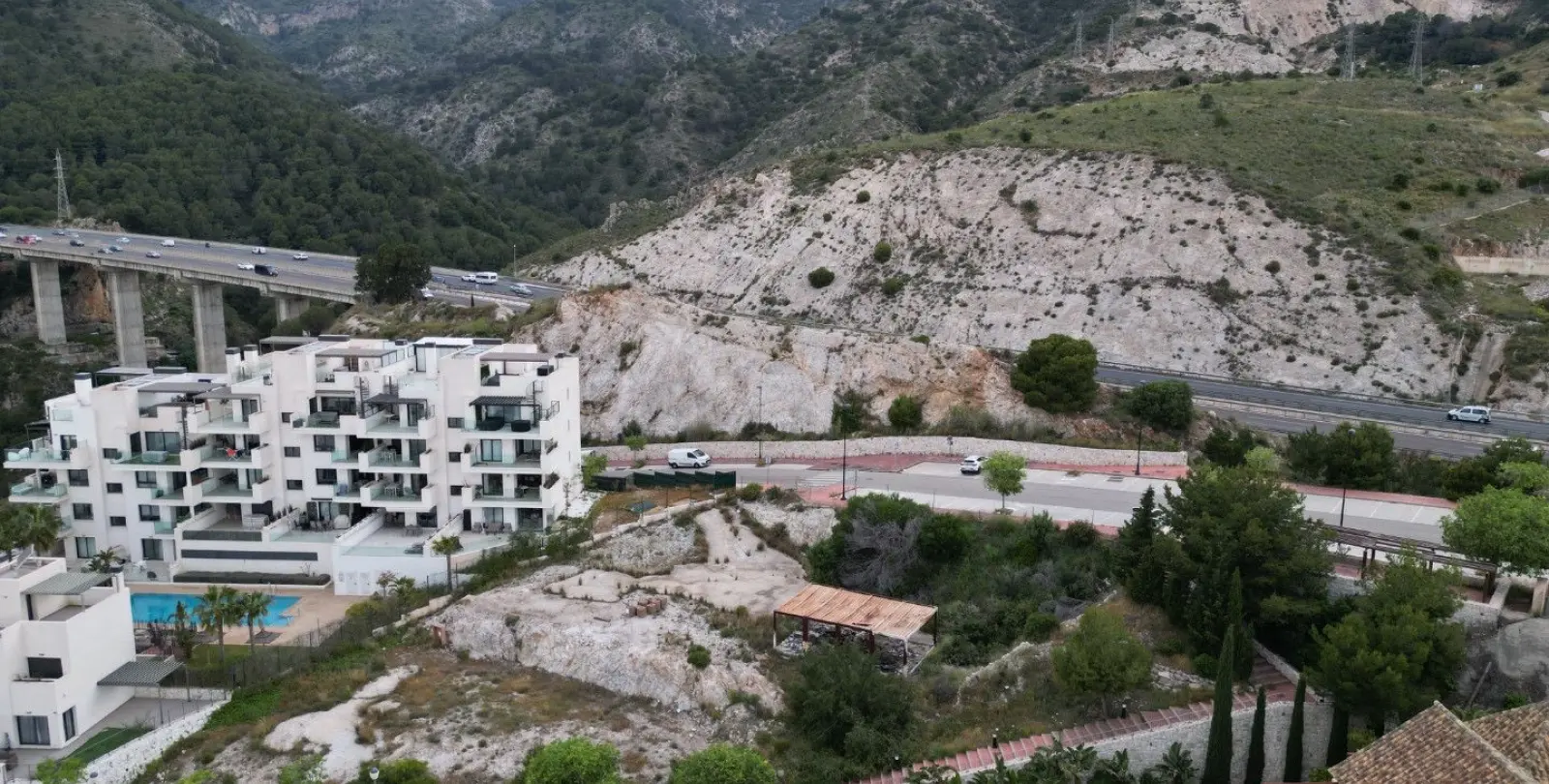 Продажа  жилого участка в Benalmadena 17