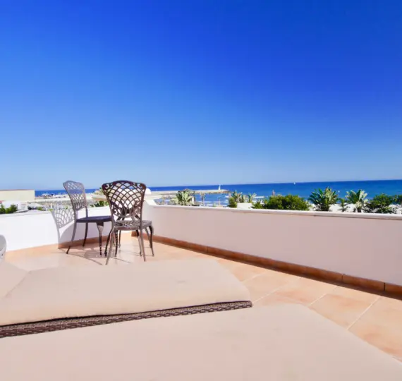 Venta de ático en Puerto de Cabopino