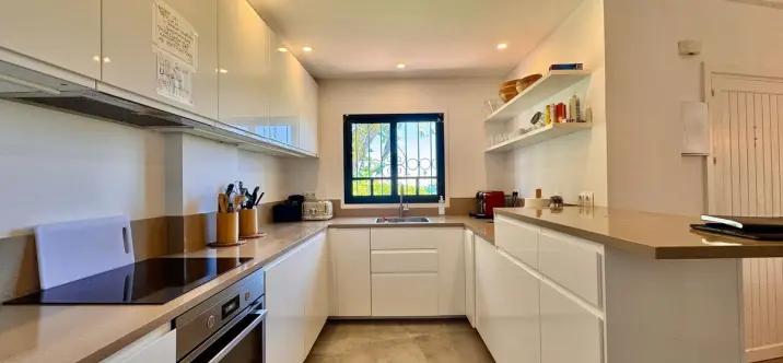 Venta de ático en Puerto de Cabopino 1