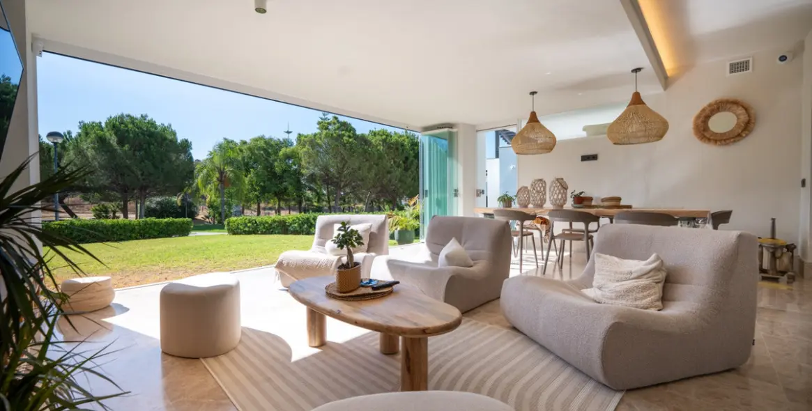 Sale of townhouse in Marbella 2