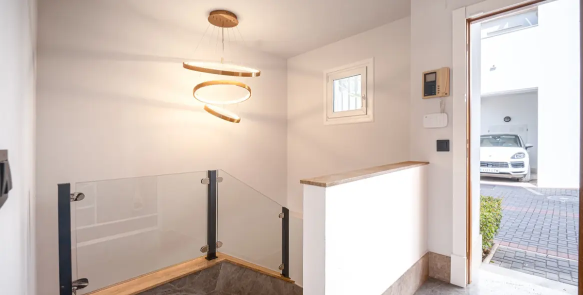 Sale of townhouse in Marbella 17