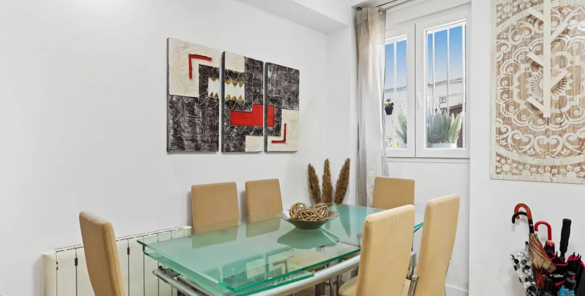 Sale of detached villa in Estepona 6