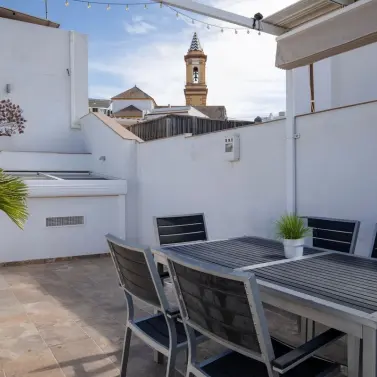 Продажа  отдельно стоящей виллы в Estepona