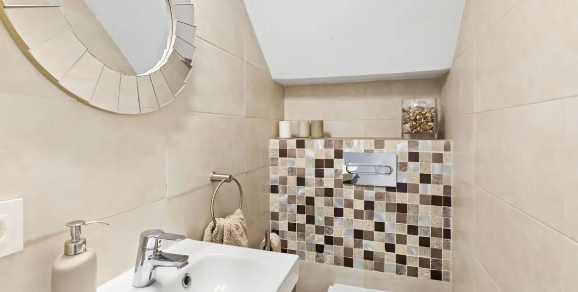 Venta de villa independiente en Estepona 28