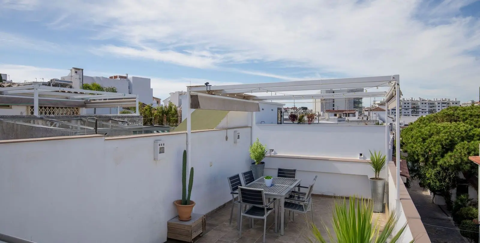 Venta de villa independiente en Estepona 20