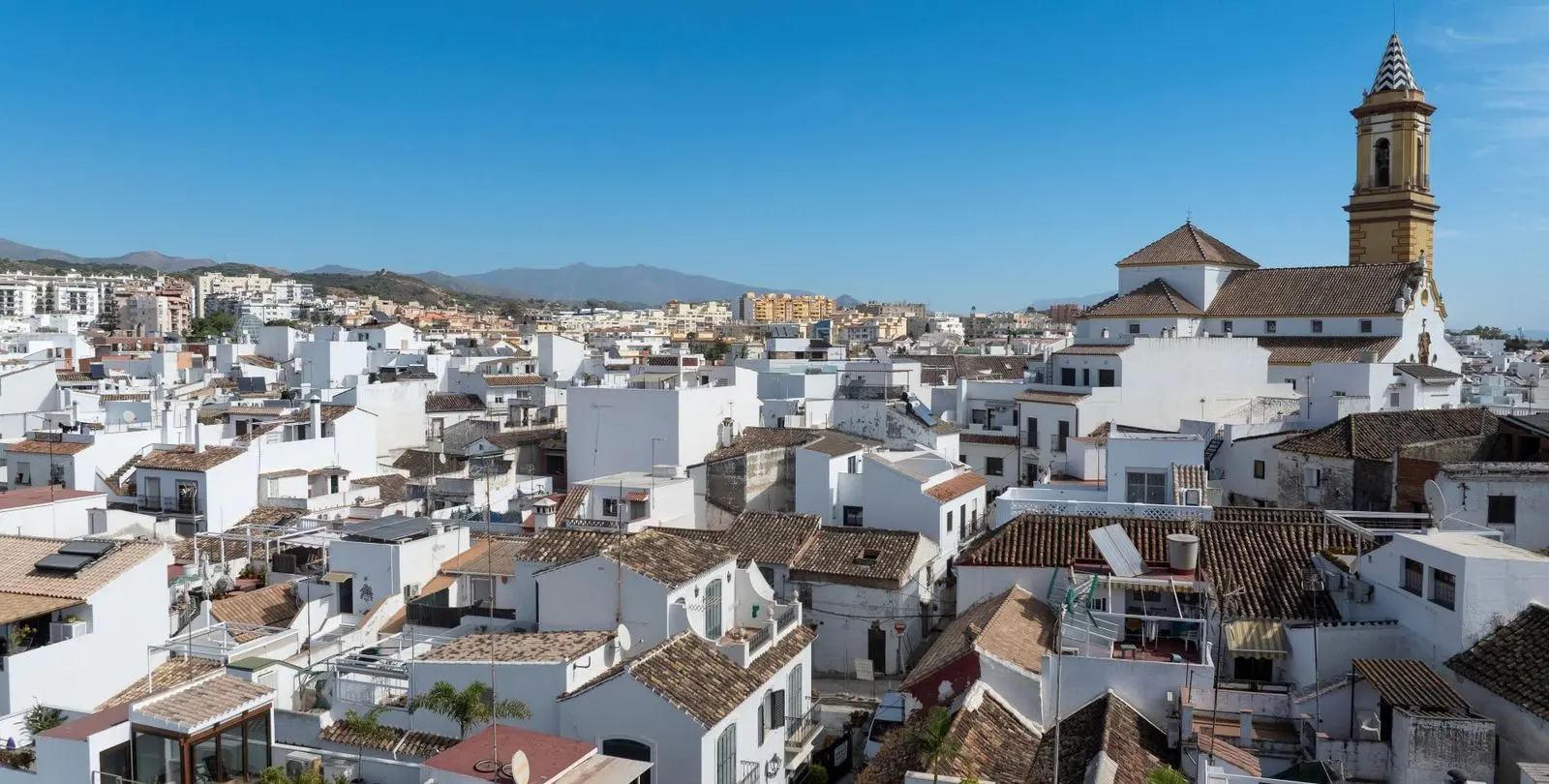 Venta de villa independiente en Estepona 26