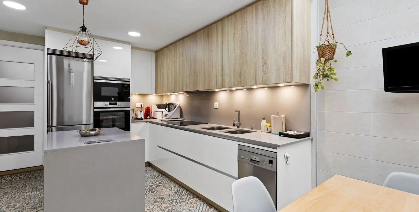 Venta de villa independiente en Estepona 30