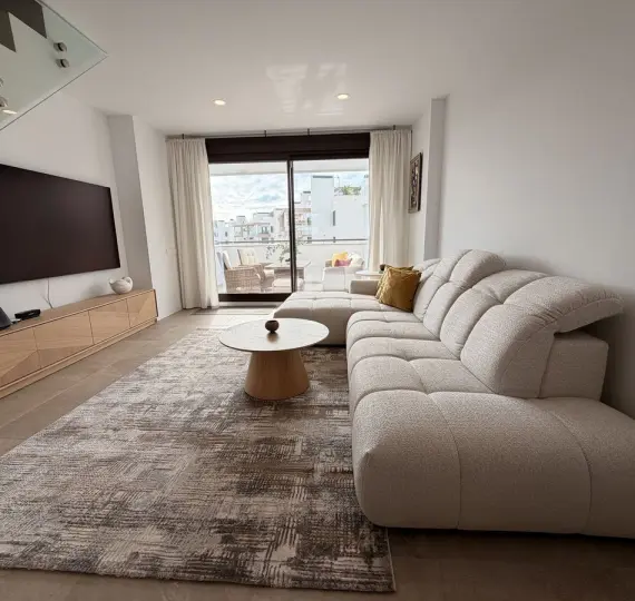 Продажа пентхауса в Estepona