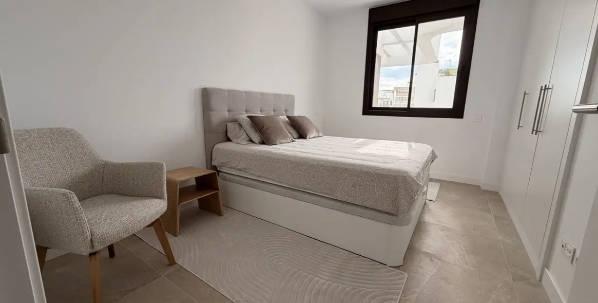 Продажа пентхауса в Estepona 11