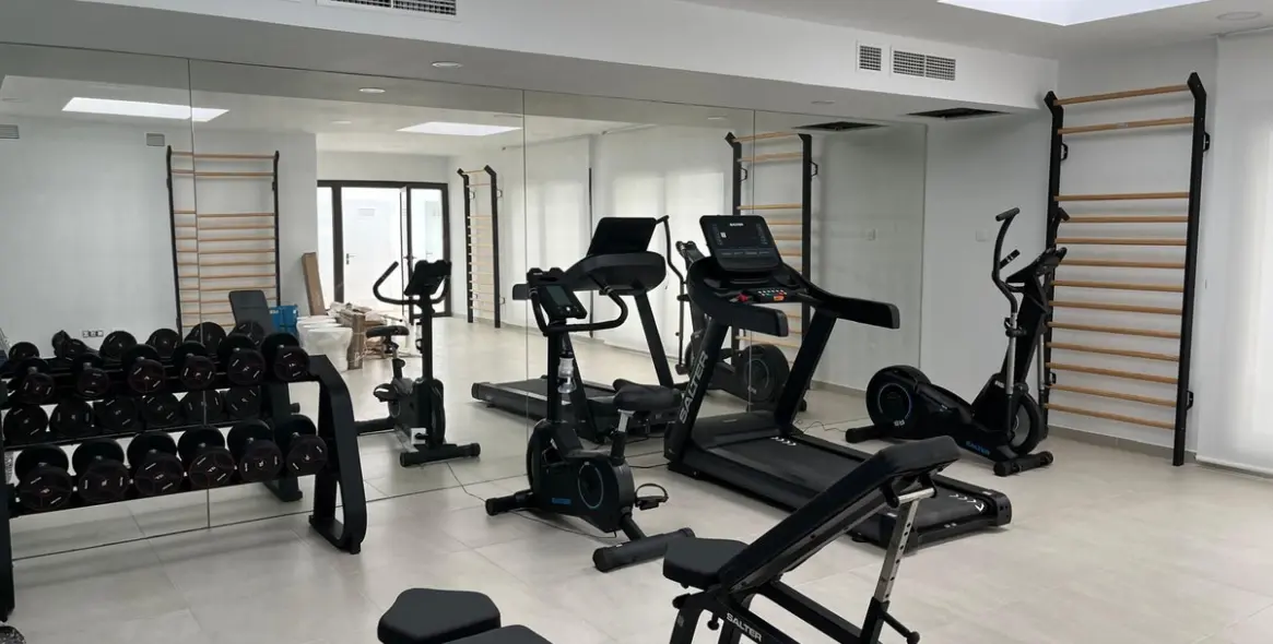 Продажа пентхауса в Estepona 19