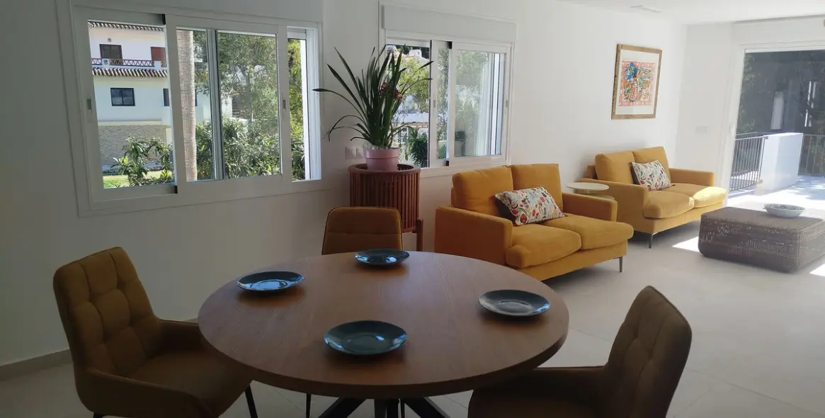 Sale of detached villa in Mijas Costa 23