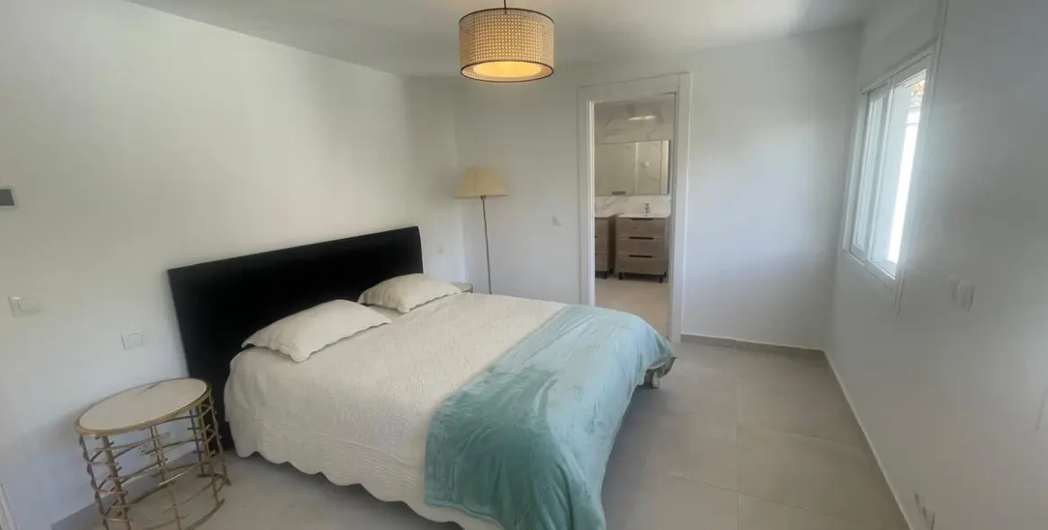 Sale of detached villa in Mijas Costa 42